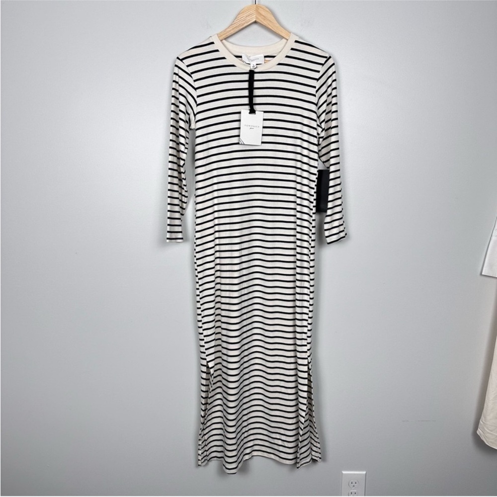 POMANDER PLACE Navy Stripe Gio Maxi Dress - Picture 9 of 12
